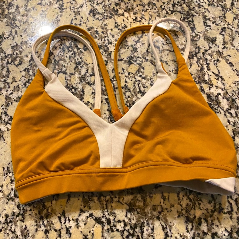 Lululemon Bundle (XS sizes 0/2, bra 4)